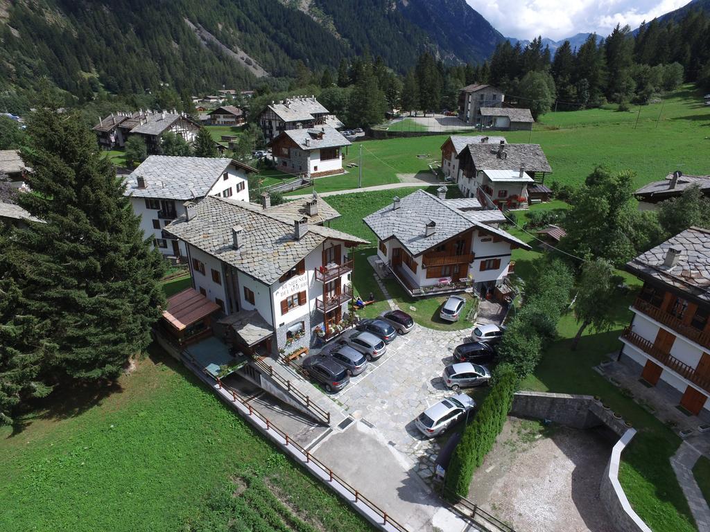 Residence Delapierre Gressoney-Saint-Jean Esterno foto